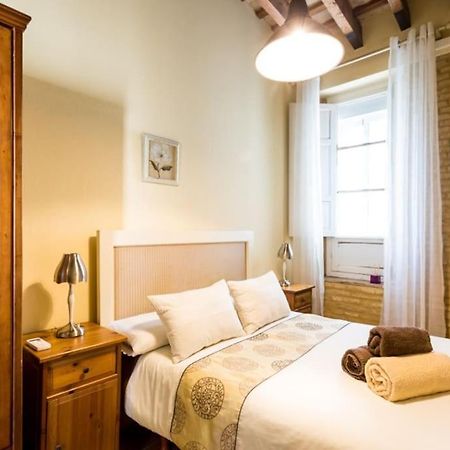 Precioso Apartamento - Localizacion Ideal **Wifi - A/C** Севілья Екстер'єр фото