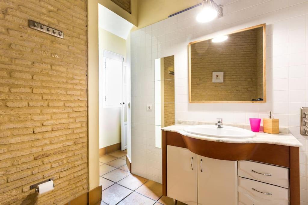 Precioso Apartamento - Localizacion Ideal **Wifi - A/C** Севілья Екстер'єр фото