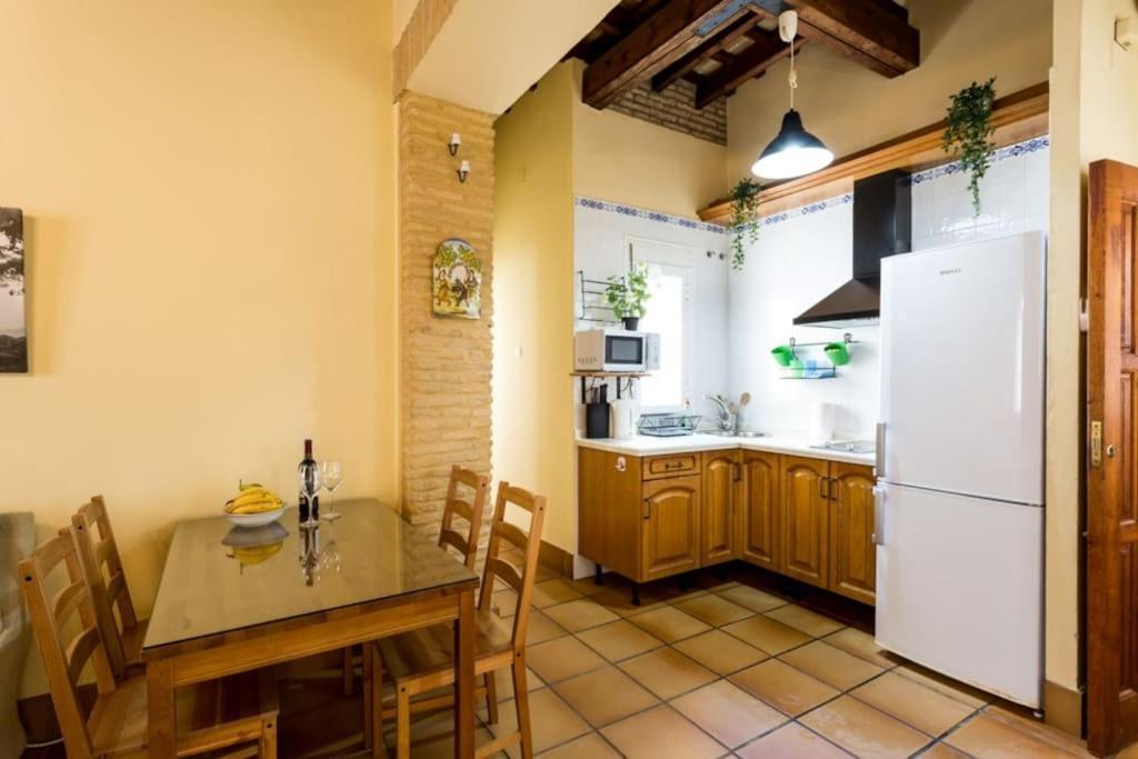 Precioso Apartamento - Localizacion Ideal **Wifi - A/C** Севілья Екстер'єр фото